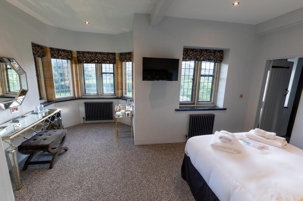 Sneaton Castle Hotel วิทบี ภายนอก รูปภาพ