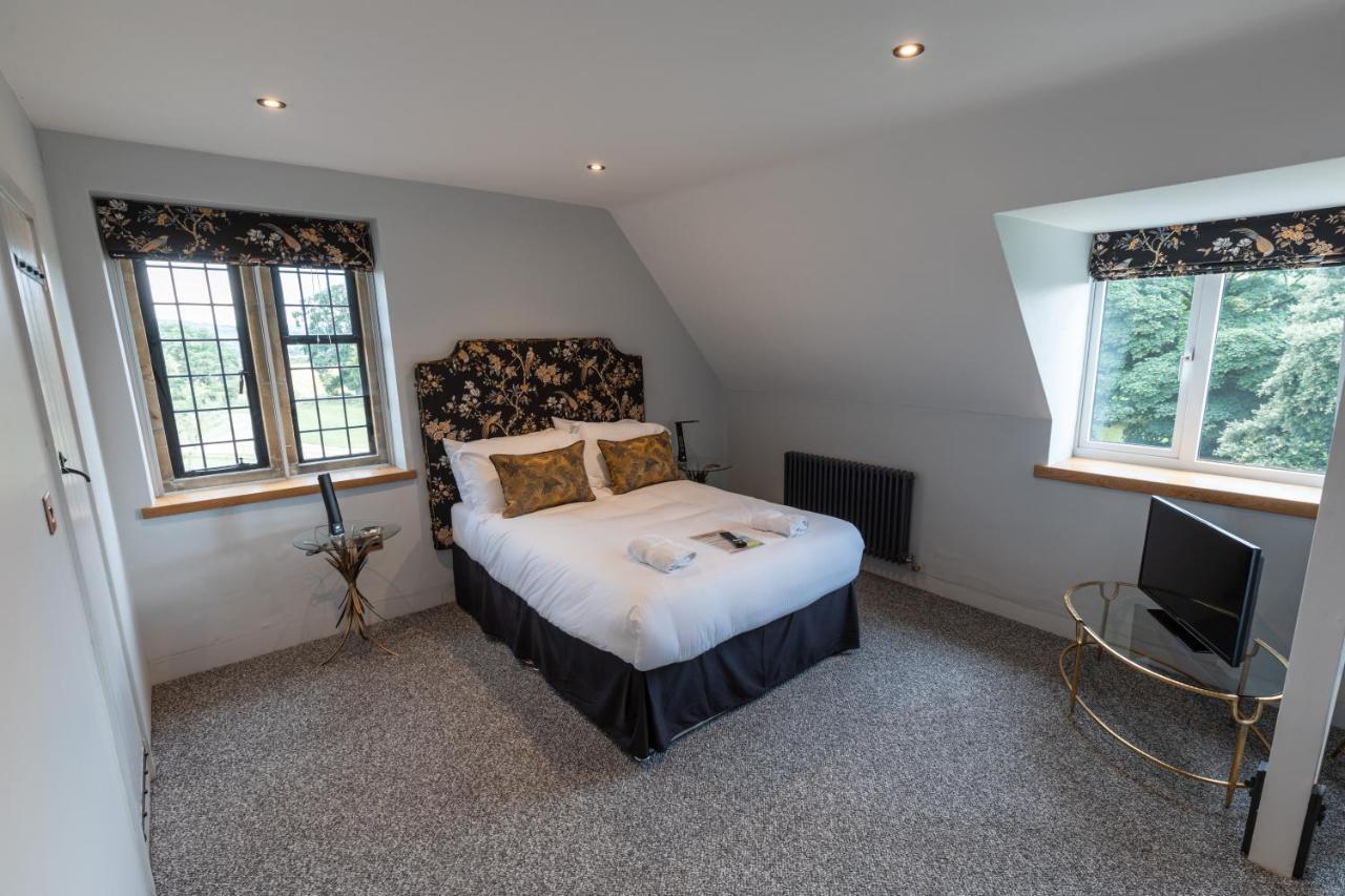 Sneaton Castle Hotel วิทบี ภายนอก รูปภาพ