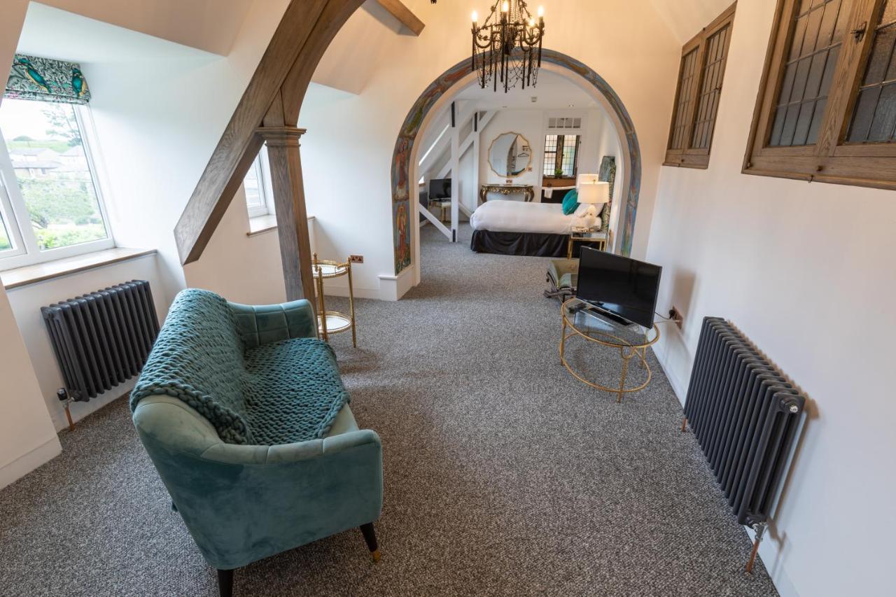 Sneaton Castle Hotel วิทบี ภายนอก รูปภาพ