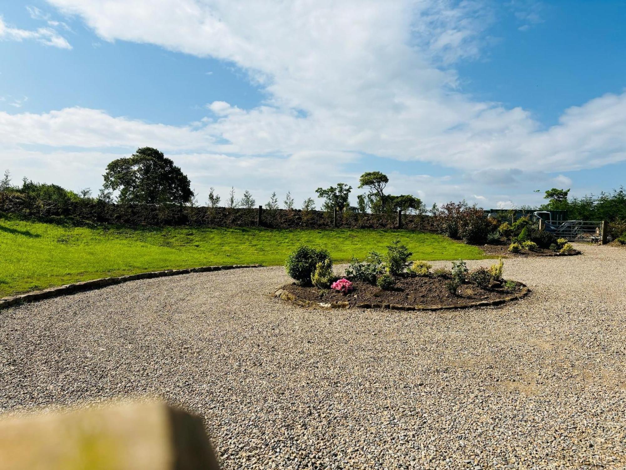 Sneaton Castle Hotel วิทบี ภายนอก รูปภาพ